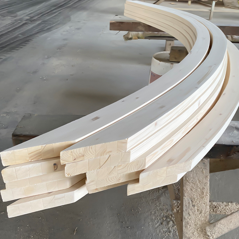 Sparren gebogen gelamineerd hout