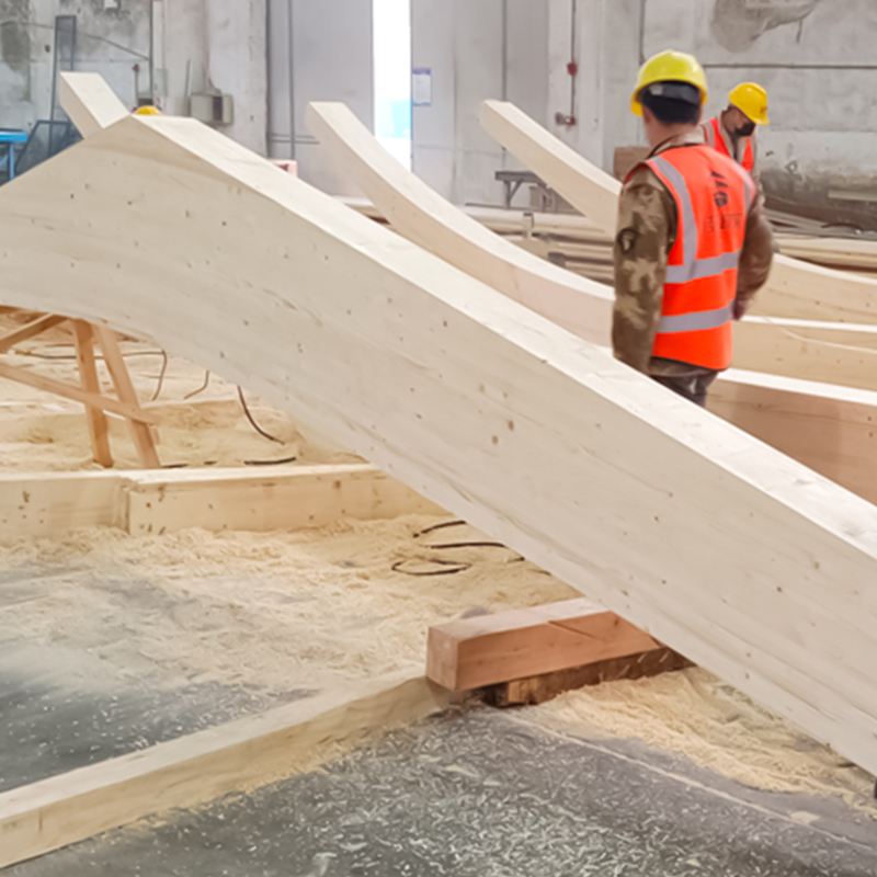 Vuren speciaal gevormd gelamineerd hout Vuren speciaal gevormd gelamineerd hout