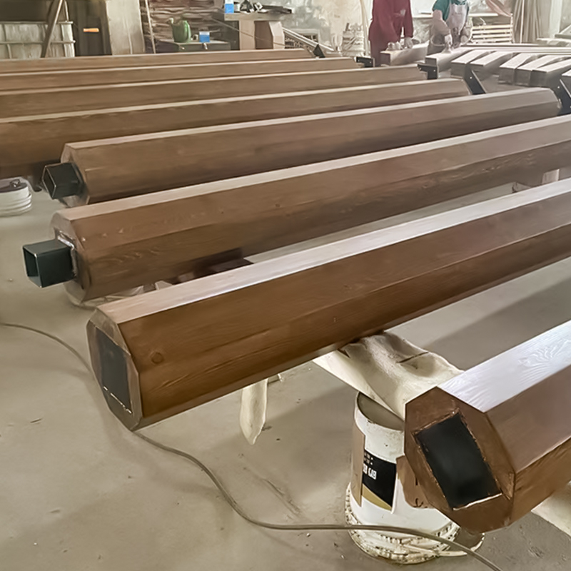 Grenen speciaal gevormd gelamineerd hout