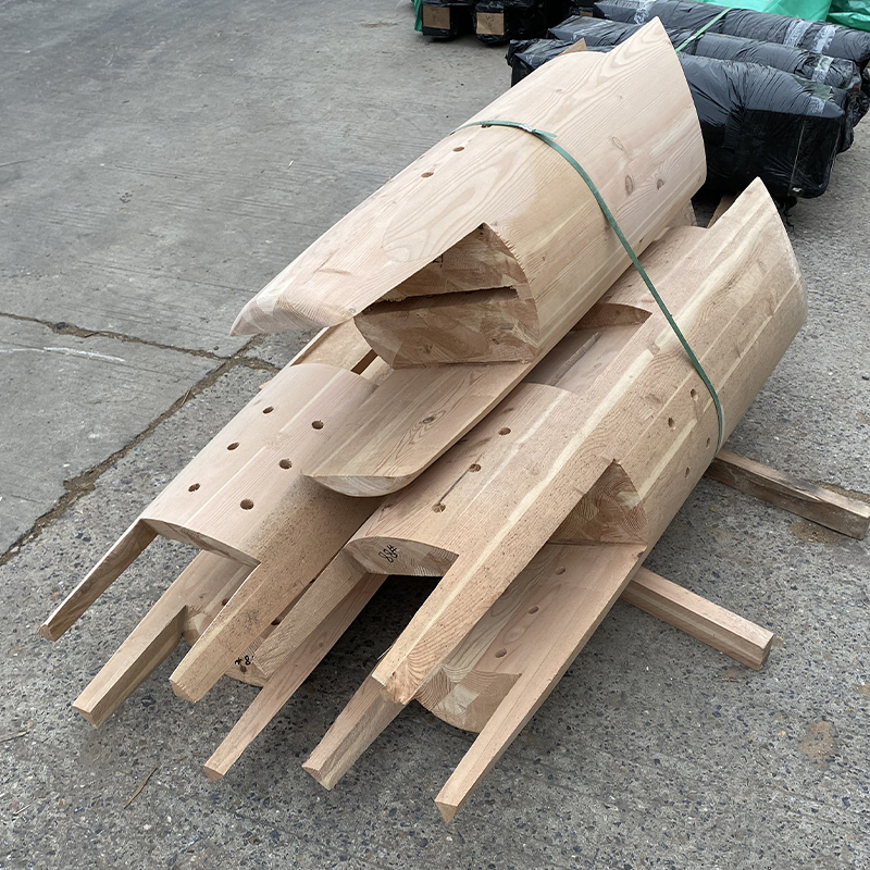 Douglas spar speciaal gevormd gelamineerd hout